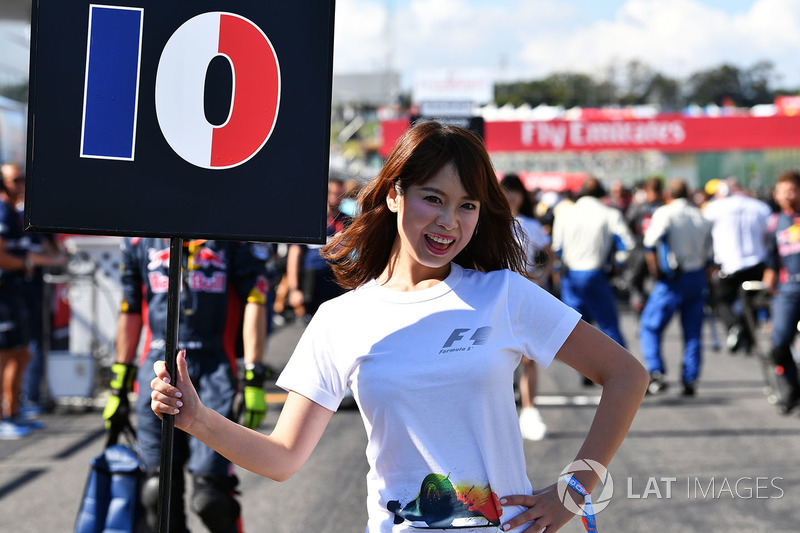 Grid girl