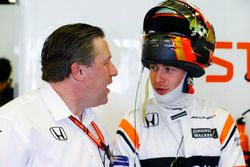 Zak Brown, Executive Director, McLaren Technology Group, with Stoffel Vandoorne, McLaren