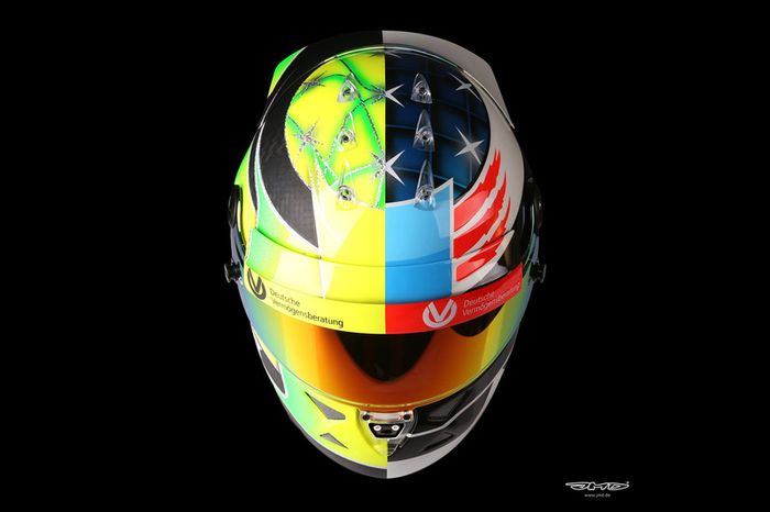 Casco de Mick Schumacher