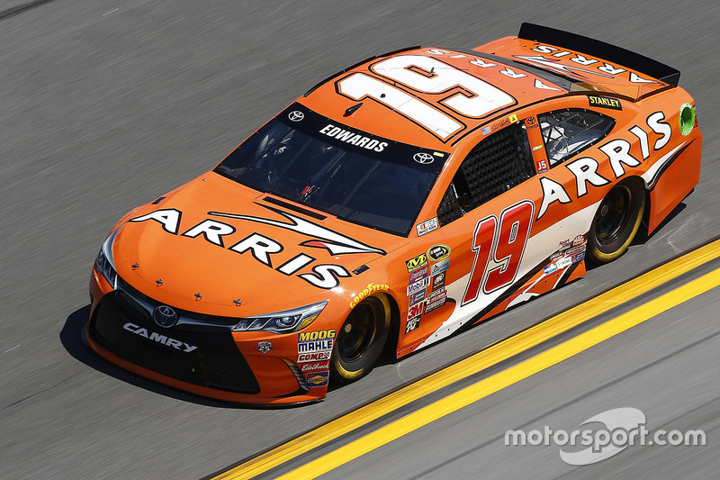 Startplatz 10: Carl Edwards (Gibbs-Toyota)
