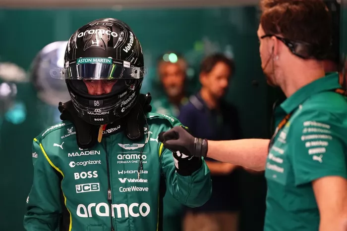 Fernando Alonso, Aston Martin