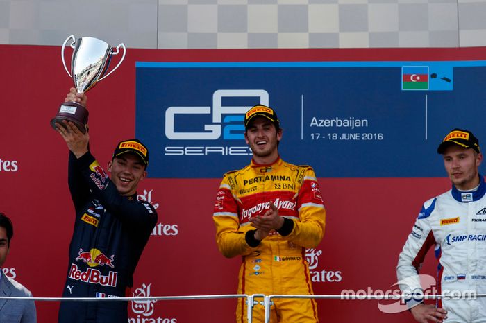 Podio: ganador de la carrera Antonio Giovinazzi, PREMA Racing, segundo lugar Pierre Gasly, PREMA Racing & tercer lugar Sergey Sirotkin, ART Grand Prix