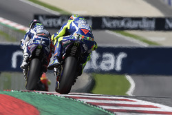 Valentino Rossi, Yamaha Factory Racing, Jorge Lorenzo, Yamaha Factory Racing