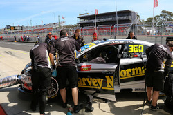Simona de Silvestro and Renee Gracie, Harvey Norman Supergirls Nissan