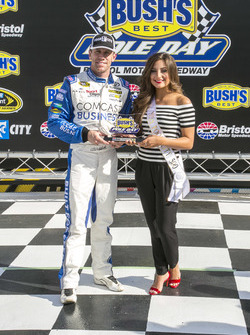 Pole Position für Carl Edwards, Joe Gibbs Racing Toyota