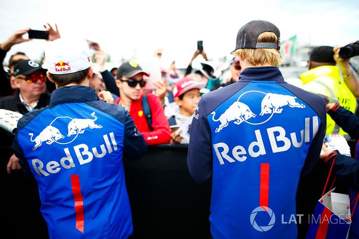 Pierre Gasly, Toro Rosso, y Brendon Hartley, Toro Rosso