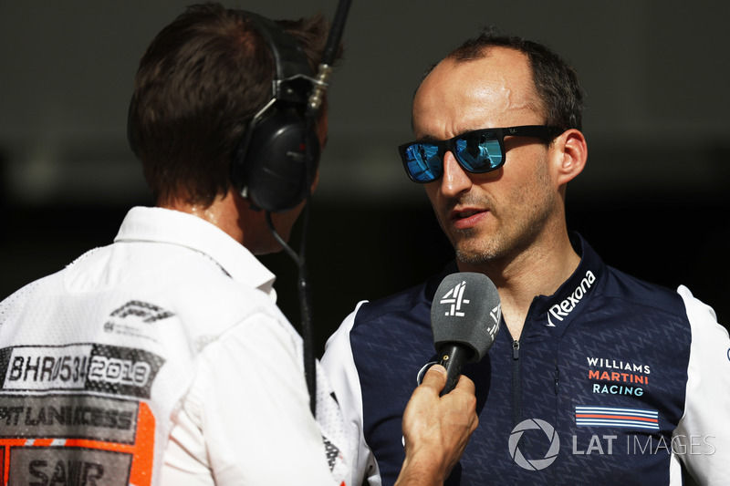 Robert Kubica, Williams Martini Racing, habla con los medios