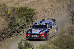 Thierry Neuville, Nicolas Gilsoul, Hyundai Motorsport Hyundai i20 Coupe WRC