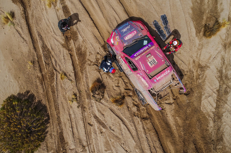 10. #318 Toyota: Лусіо Альварес, Роберт Хоуі