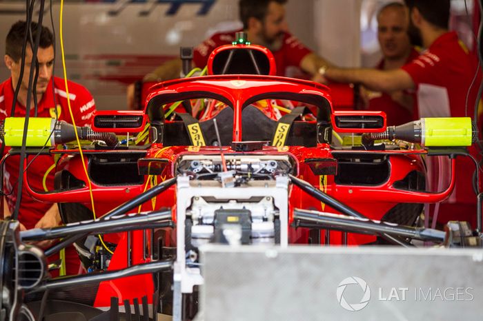 Ferrari SF71H, alerones en el Halo