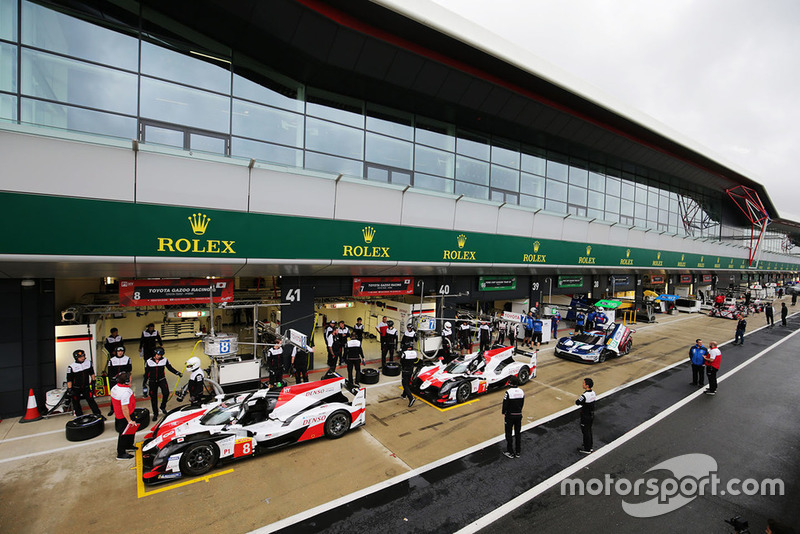 #7 Toyota Gazoo Racing Toyota TS050: Mike Conway, Kamui Kobayashi, Jose Maria Lopez, #8 Toyota Gazoo Racing Toyota TS050: Sébastien Buemi, Kazuki Nakajima, Fernando Alonso, in the pits