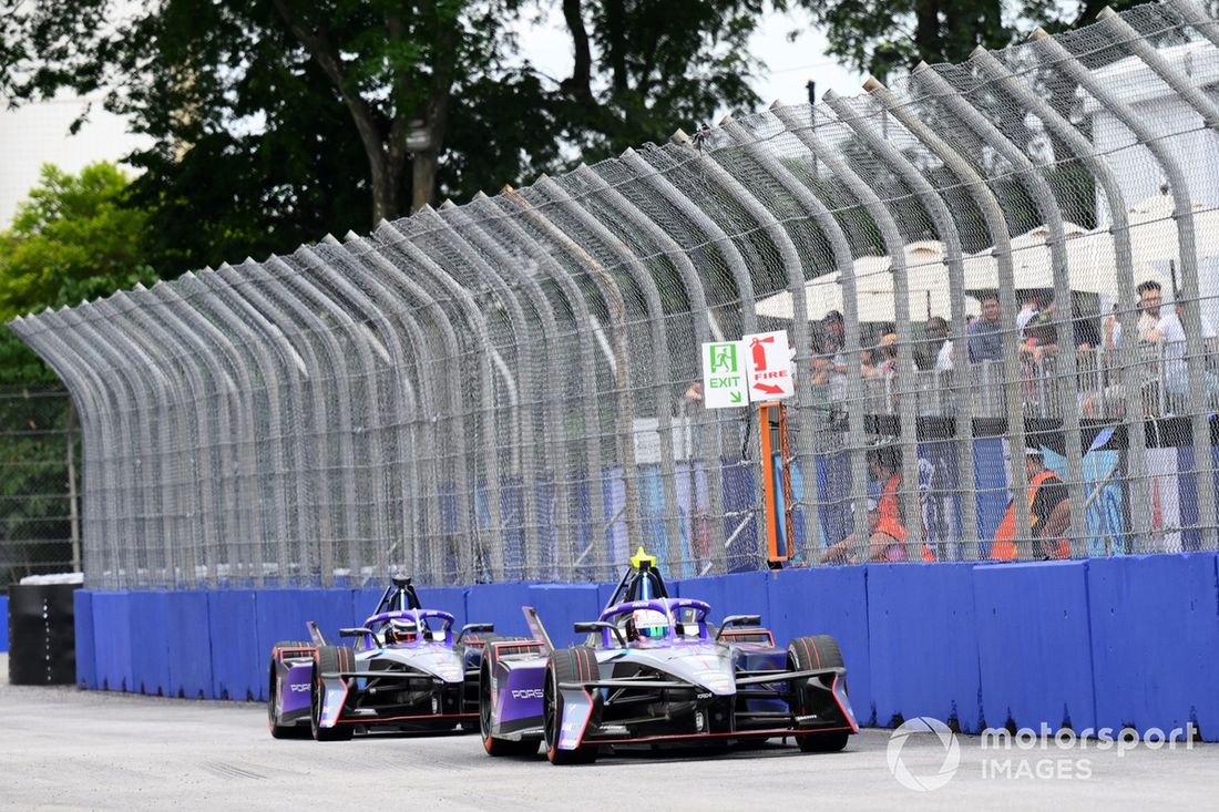 Antonio Felix da Costa TAG Heuer Porsche Formula E Team Porsche 99X Electric Gen3 Pascal Wehrlein TAG Heuer Porsche Formula E Team Porsche 99X Electric Gen3