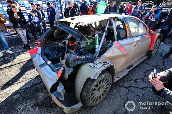Ott Tänak, Martin Järveoja, Hyundai World Rally Team Hyundai i20 N Rally1 after the crash