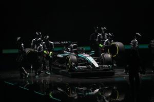 Mercedes F1 W16