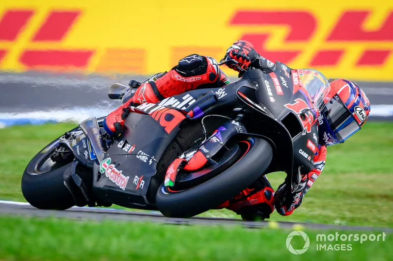 Maverick Vinales, Aprilia Racing Team
