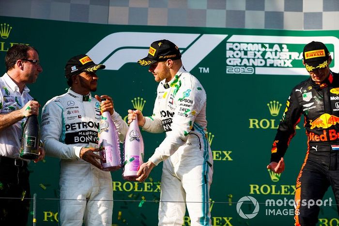 Lewis Hamilton, Mercedes AMG F1 y Valtteri Bottas, Mercedes AMG F1
