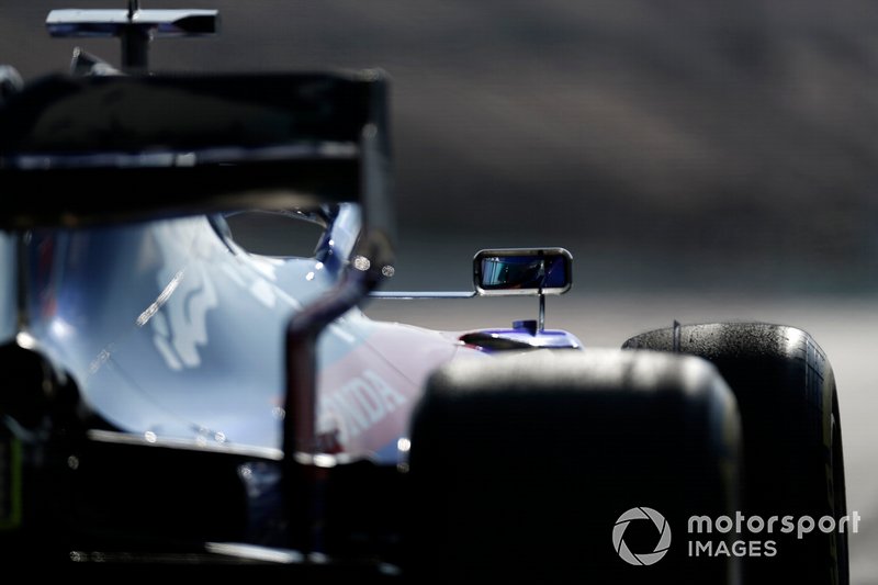 Александр Элбон, Scuderia Toro Rosso STR14
