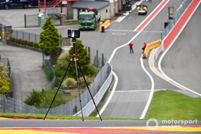 Una cámara de control en la pista