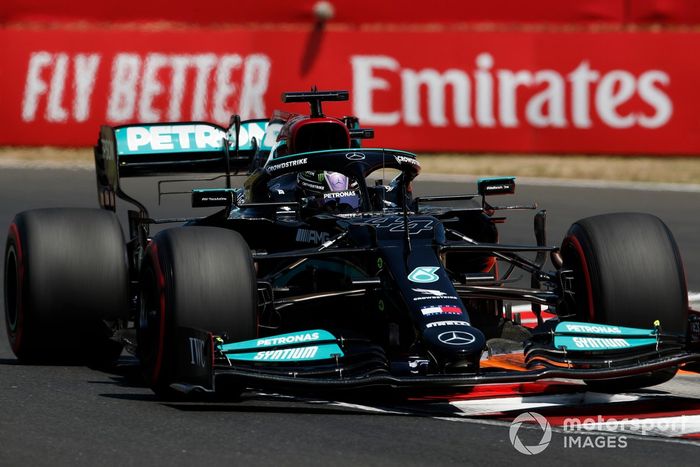 Lewis Hamilton, Mercedes W12