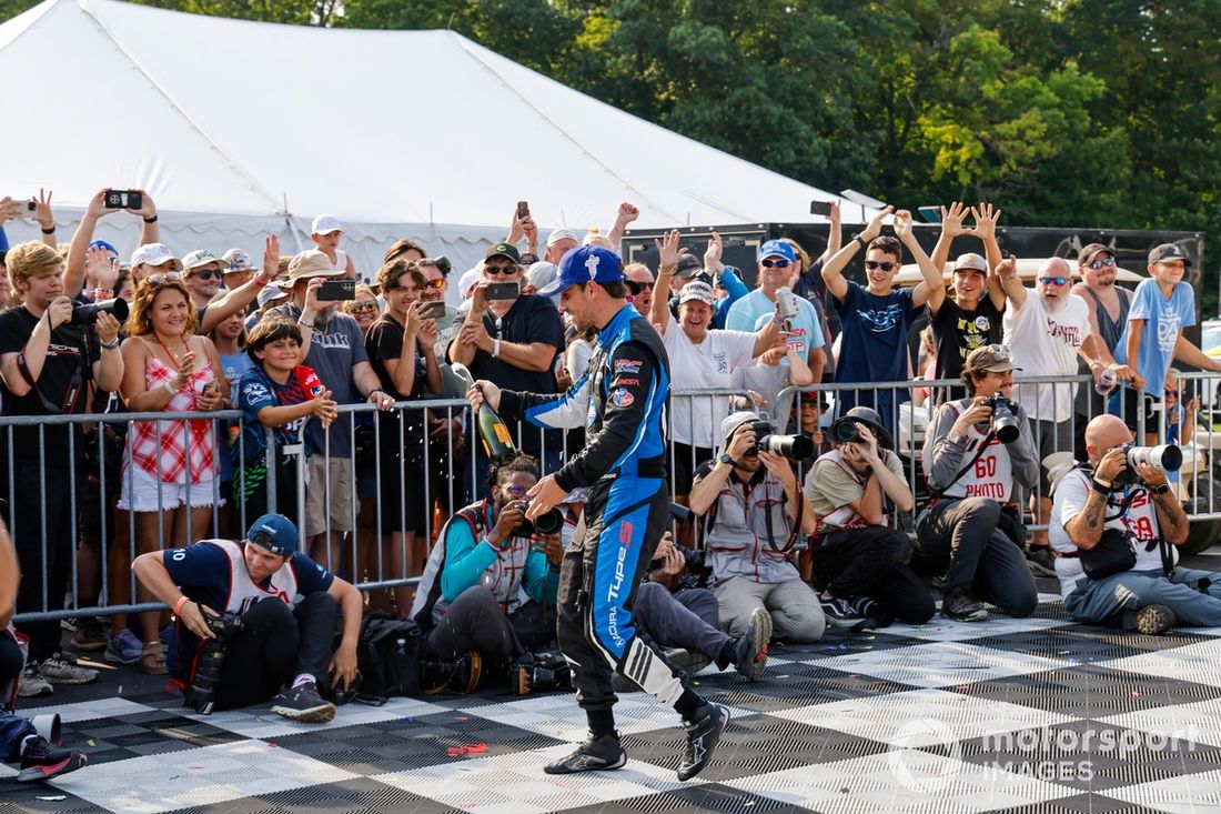 #10 Wayne Taylor Racing z Andretti Acura ARX-06: Ricky Taylor, Filipe Albuquerque