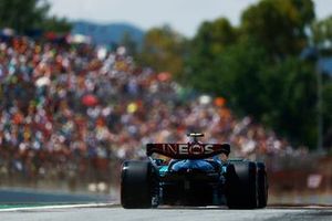 Lewis Hamilton, Mercedes F1 W15