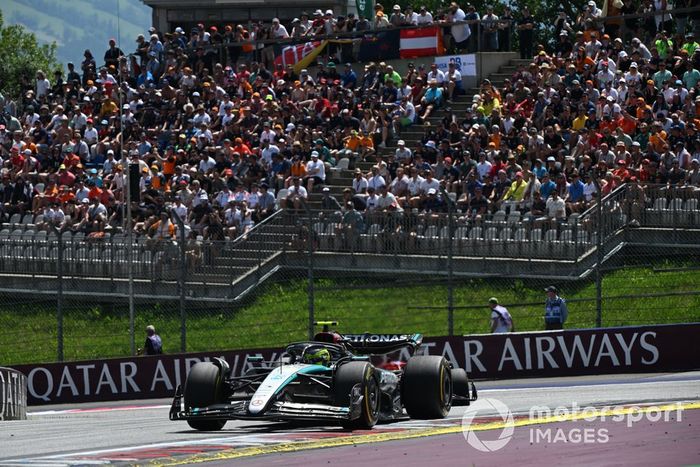 Lewis Hamilton, Mercedes F1 W15