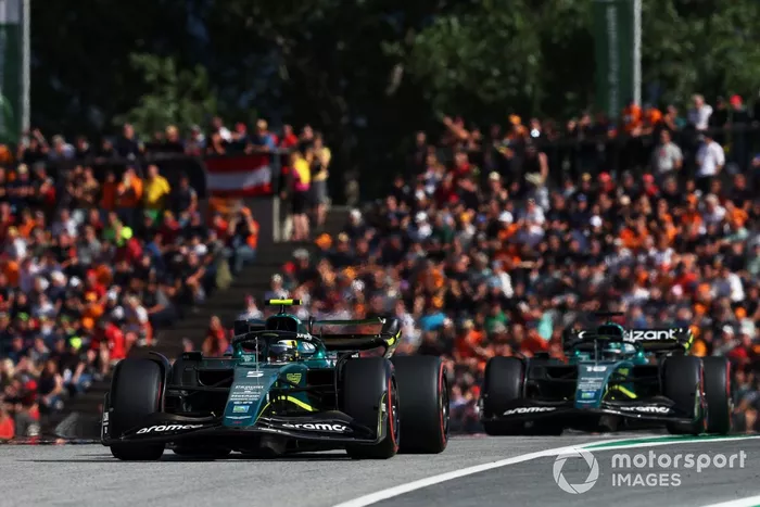 Sebastian Vettel, Aston Martin AMR22, Lance Stroll, Aston Martin AMR22