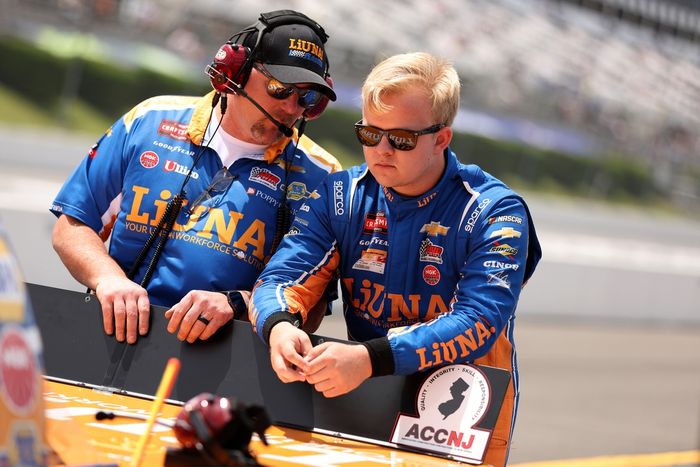 Tyler Ankrum, McAnally-Hilgemann Racing Chevrolet