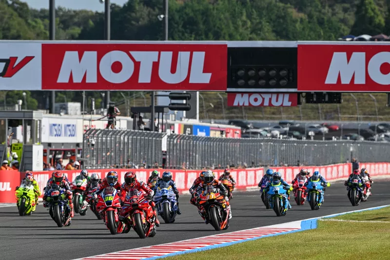 Francesco Bagnaia, Ducati Team prend la tête au départ