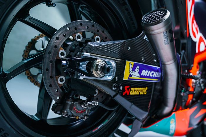 Red Bull KTM Factory Racing KTM RC16 