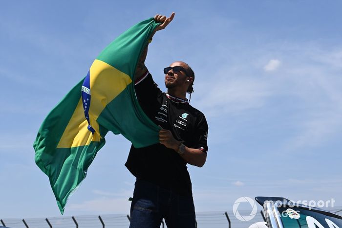 Lewis Hamilton, Mercedes AMG, en el desfile de pilotos
