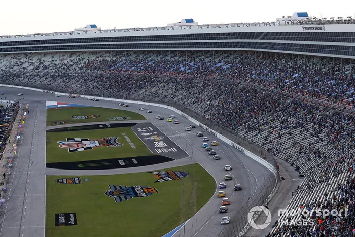 #4: Texas Motor Speedway (1,5 Meilen) - 200,915 mph
