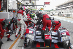 #8 Audi Sport Team Joest, Audi R18 e-tron quattro: Lucas di Grassi, Loic Duval, Oliver Jarvis