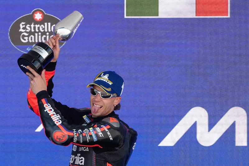 Marco Bezzecchi, Aprilia Racing