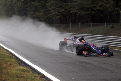 Carlos Sainz Jr., Scuderia Toro Rosso STR12
