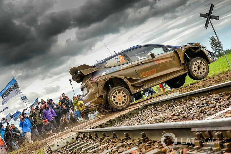 Отт Тянак и Мартин Ярвеоя, Ford Fiesta WRC