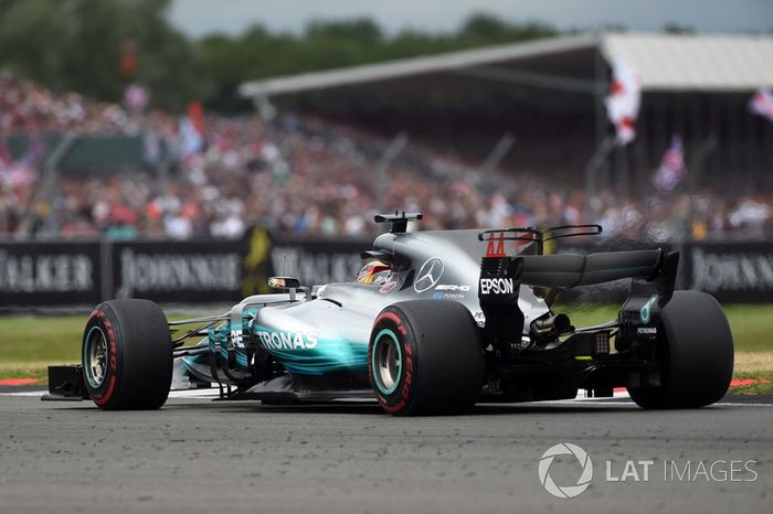 Lewis Hamilton, Mercedes-Benz F1 W08