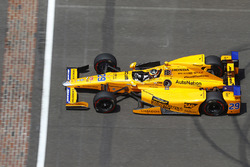 Fernando Alonso, Andretti Autosport Honda tijdens de pace laps