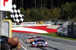 Checkered flag for Mattias Ekström, Audi Sport Team Abt Sportsline, Audi A5 DTM