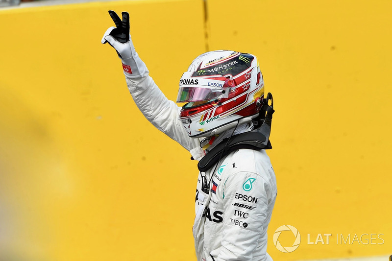 Pole sitter Lewis Hamilton, Mercedes-AMG F1 celebrates in parc ferme