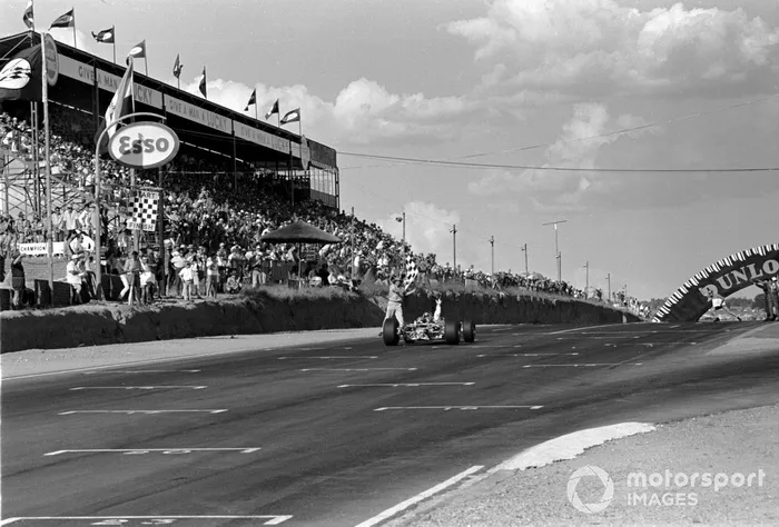 Jim Clark, Lotus 49
