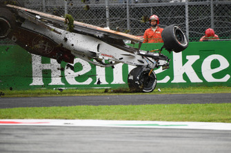 Marcus Ericsson, Sauber C37 crash
