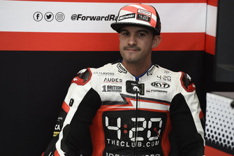 Isaac Vinales, Forward Racing Team