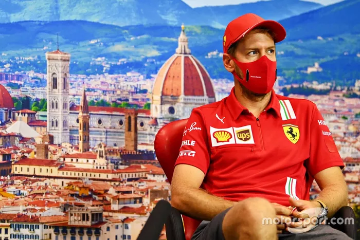 Sebastian Vettel, Ferrari en la conferencia de prensa