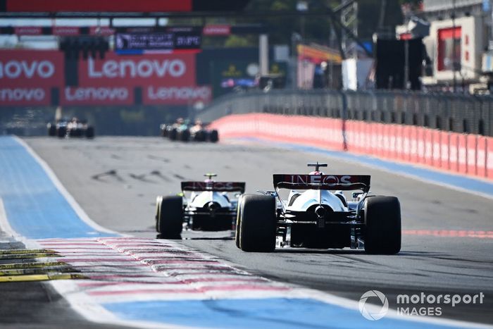 George Russell, Mercedes W13