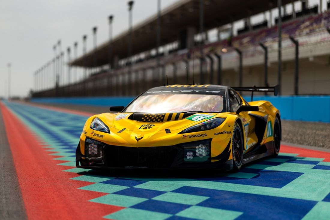 #81 TF Sport Corvette Z06 LMGT3.R: Tom Van Rompuy, Rui Andrade, Charlie Eastwood