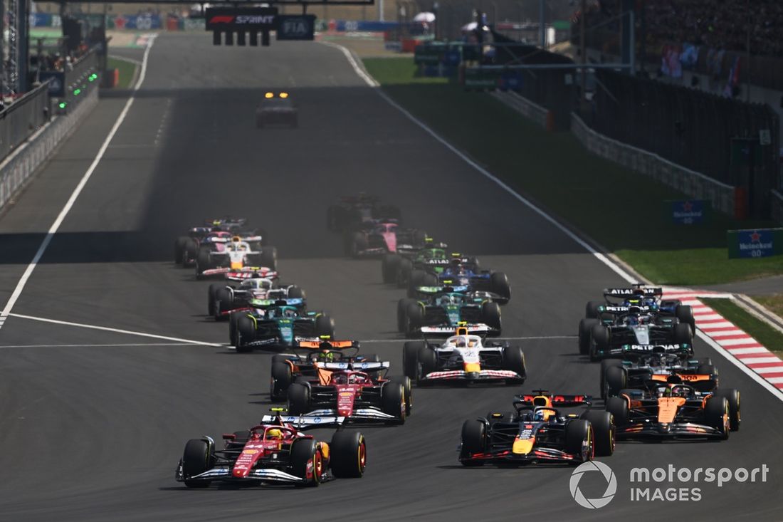 Charles Leclerc, Ferrari, Lewis Hamilton, Oscar Piastri, McLaren, Max Verstappen, Red Bull Racing