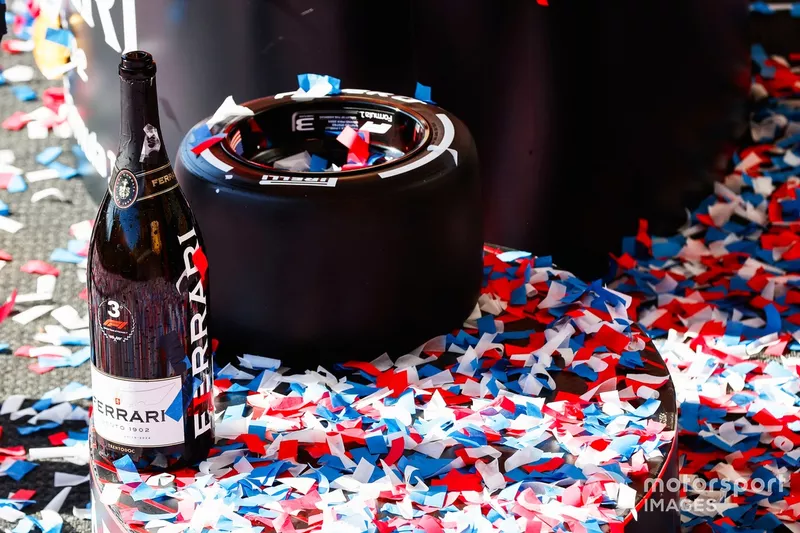 The Champagne and trophy for Max Verstappen, Red Bull Racing, 3rd position, on the podium