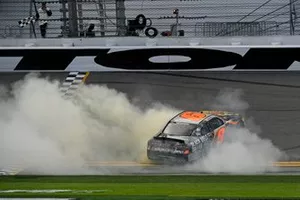 Race winner Noah Gragson, JR Motorsports, Chevrolet Camaro
