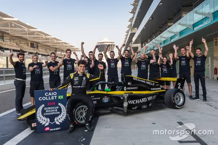 Caio Collet e a equipe R-ace GP: título entre os novatos